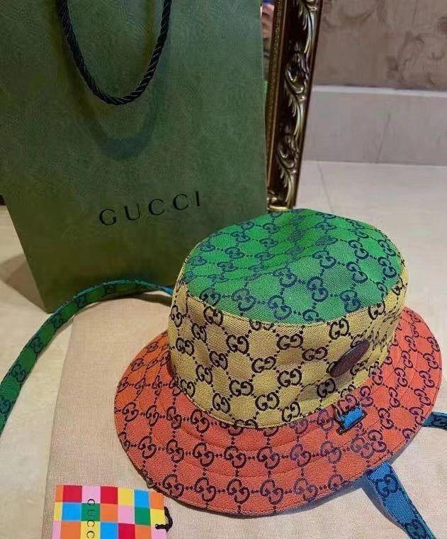 Gucci Reversible Bucket Hat in multicolor GG canvas