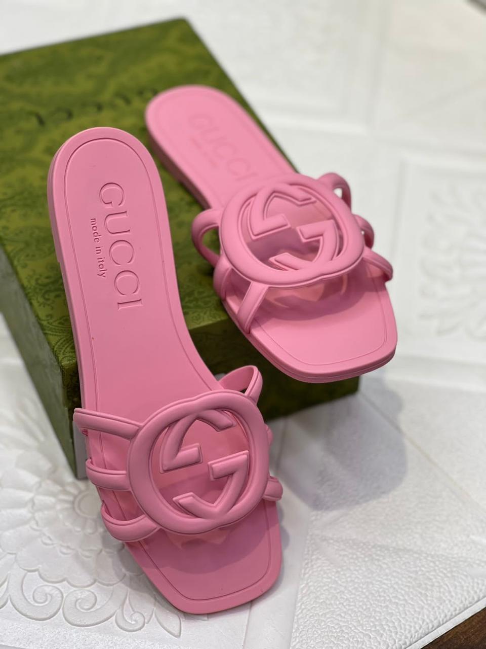Gucci Interlocking G slide sandals
